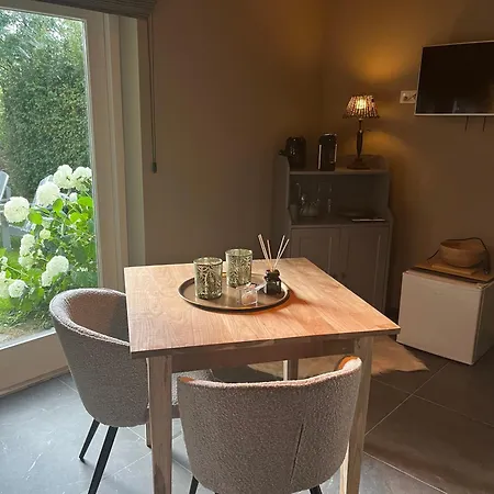 Bed and Breakfast Bed & Breakfast+ De Kooimolen