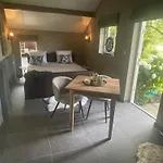 Bed&breakfast+ De Kooimolen