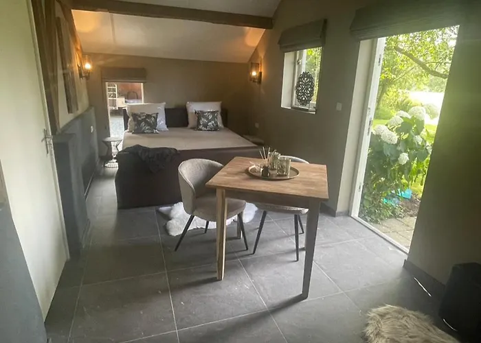 Bed & Breakfast+ De Kooimolen