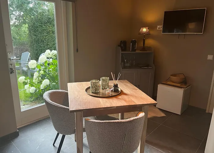 לינה וארוחת בוקר Bed & Breakfast+ De Kooimolen